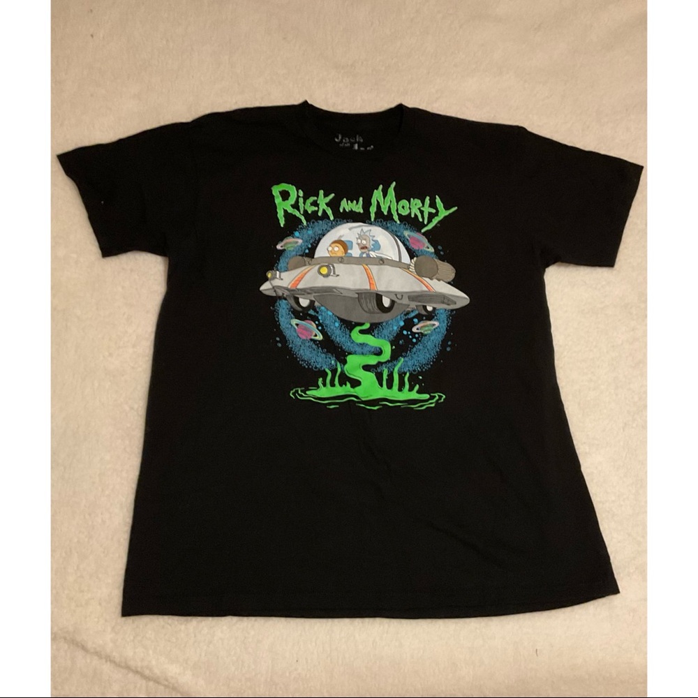 Retro graphic t- shirts - Picture 5 of 7